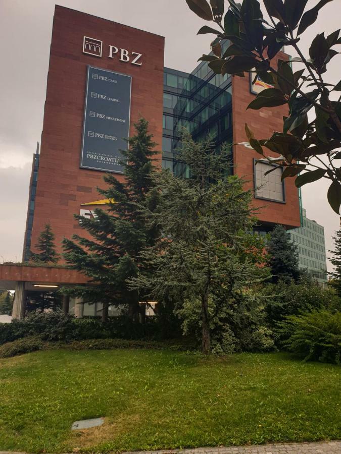 Mickey Mouse Supilova 24 Apartment Zagreb Ngoại thất bức ảnh